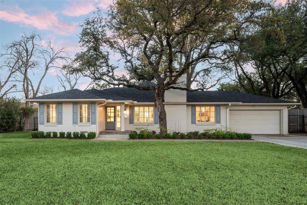 5820 Royal Crest Drive, Dallas