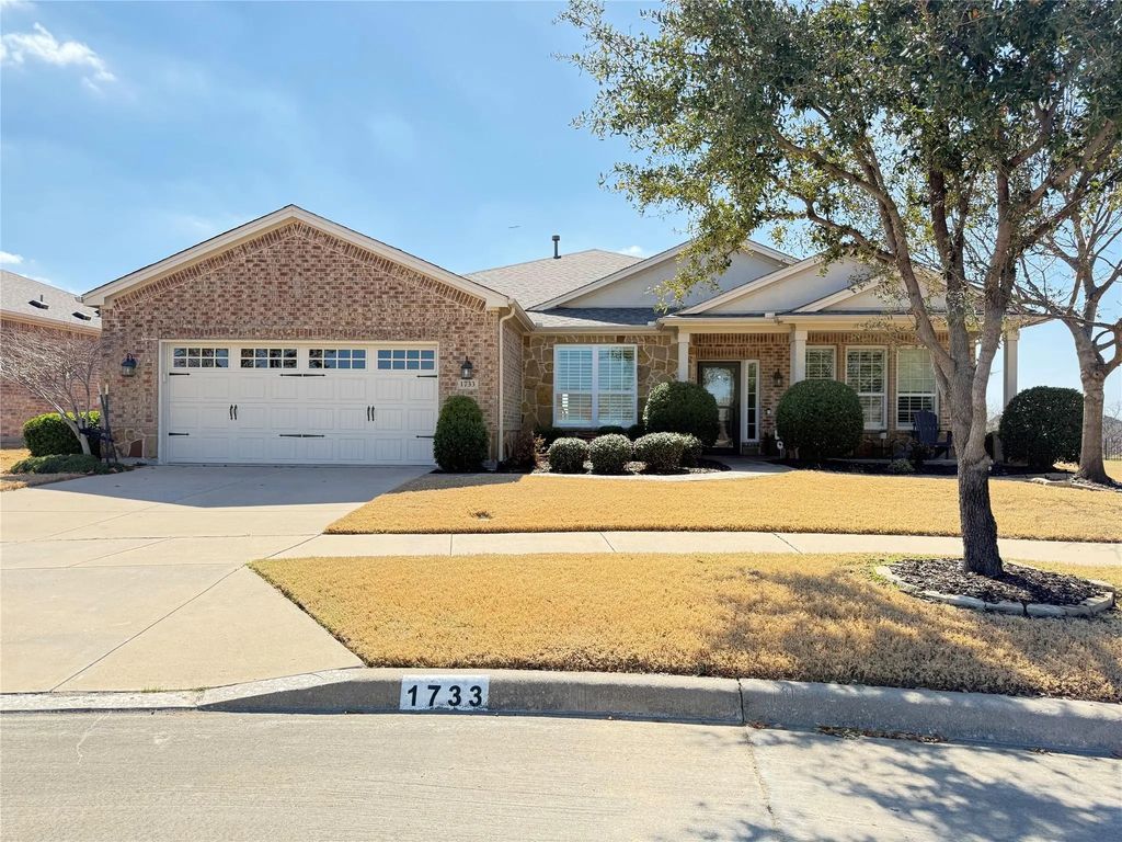 1733 Harbor Springs Drive, Frisco