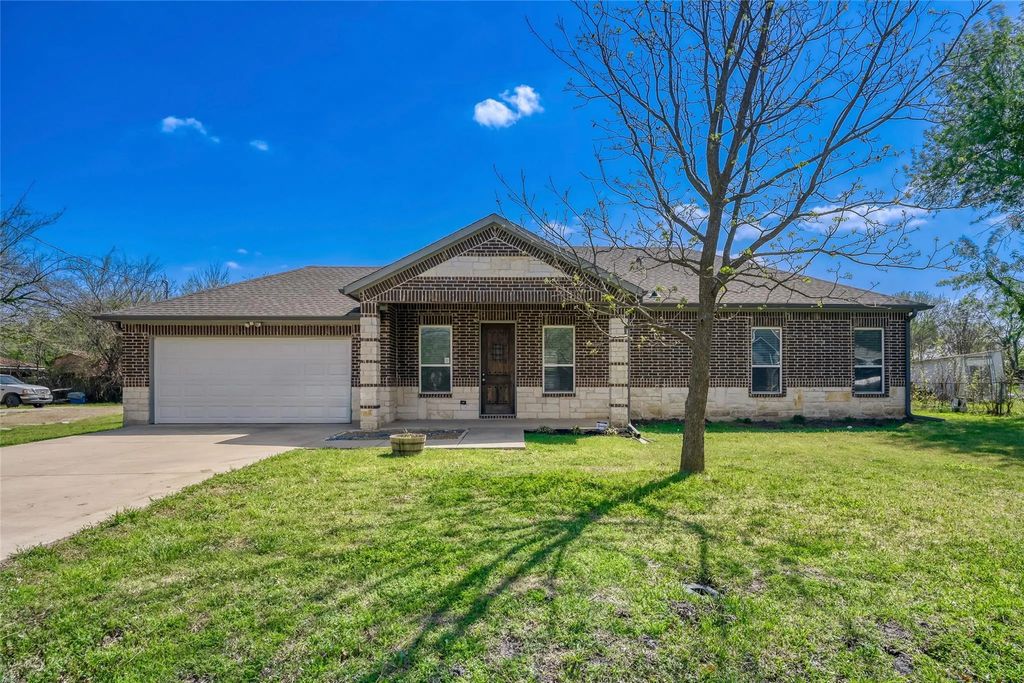 4601 Sunset Street, Greenville