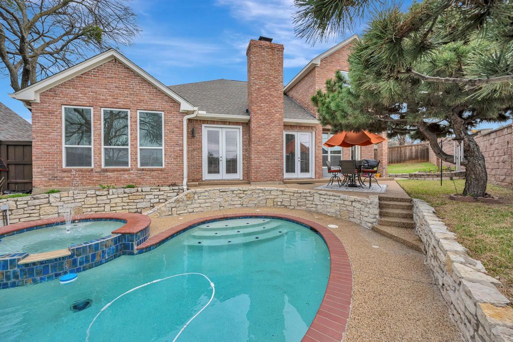 2400 Peach Blossom Court, Bedford