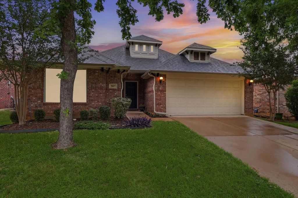 507 Jefferson Lane, Lake Dallas