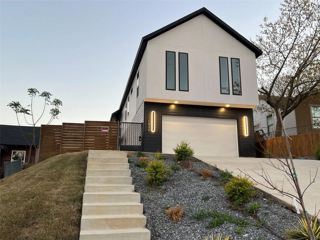 1526 Claude Street, Dallas
