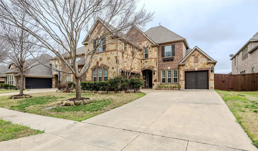 1609 Singing Water Drive, Allen