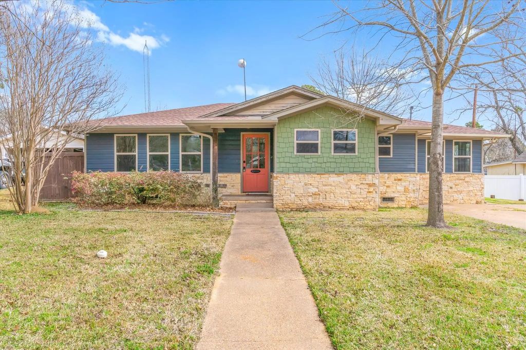 804 S Buffalo Street, Canton