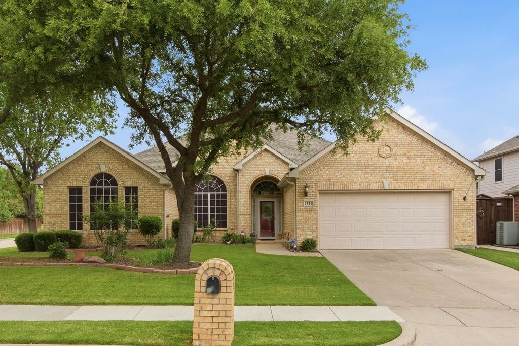 1324 Spring Ridge Lane, Flower Mound