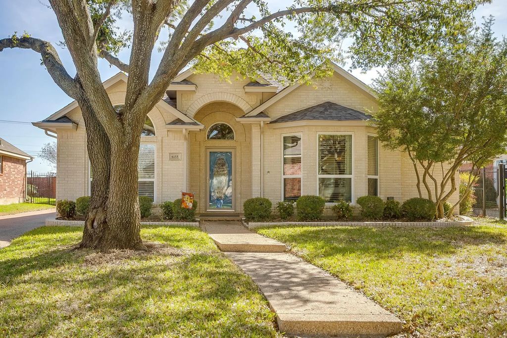 6155 White Tail Trail, Fort Worth