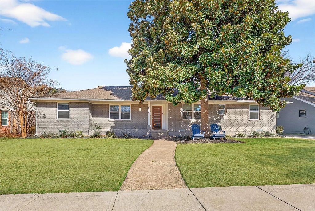 6141 E University Boulevard, Dallas