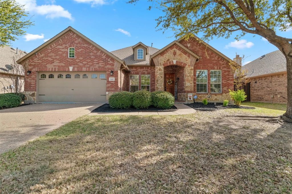 2640 Greyhawk Drive, Little Elm
