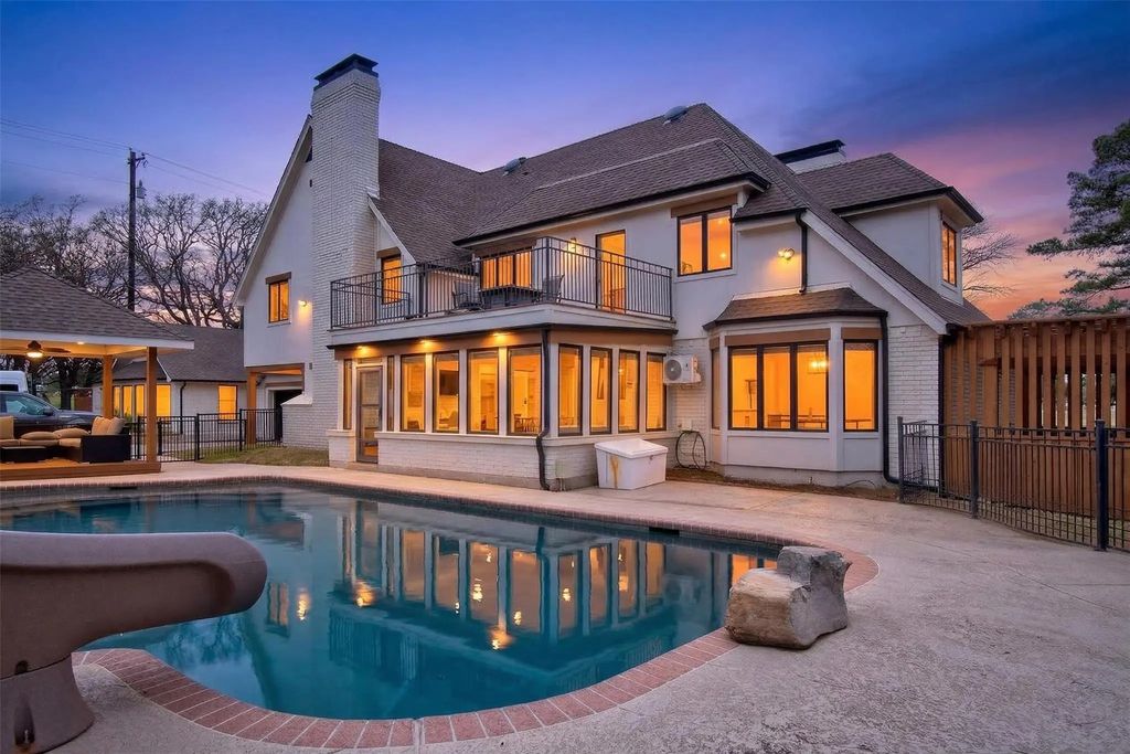 234 Edgewood Drive, Highland Village