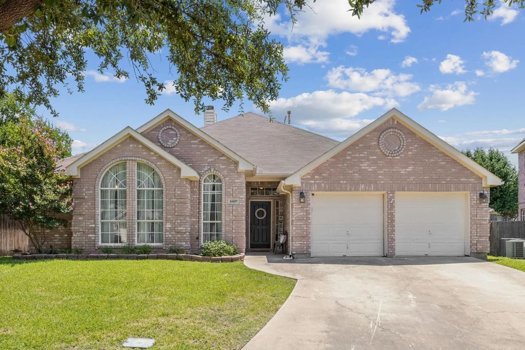 5437 Yellowstone Trail, Fort Worth