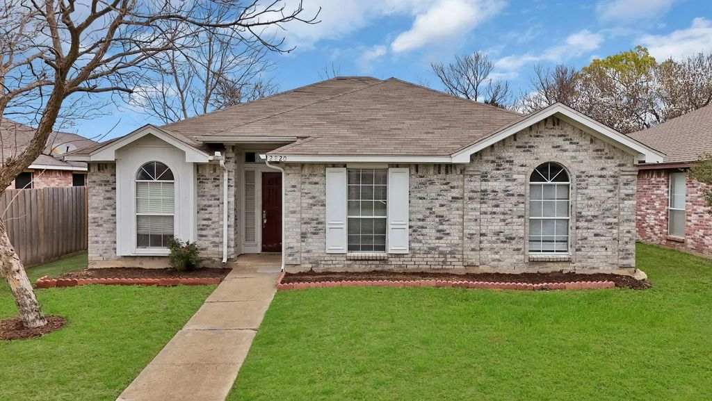 2820 Bent Brook Drive, Mesquite