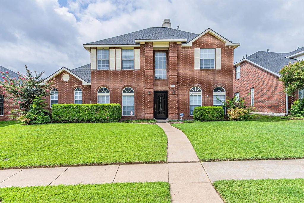 1018 Sumner Drive, Mesquite