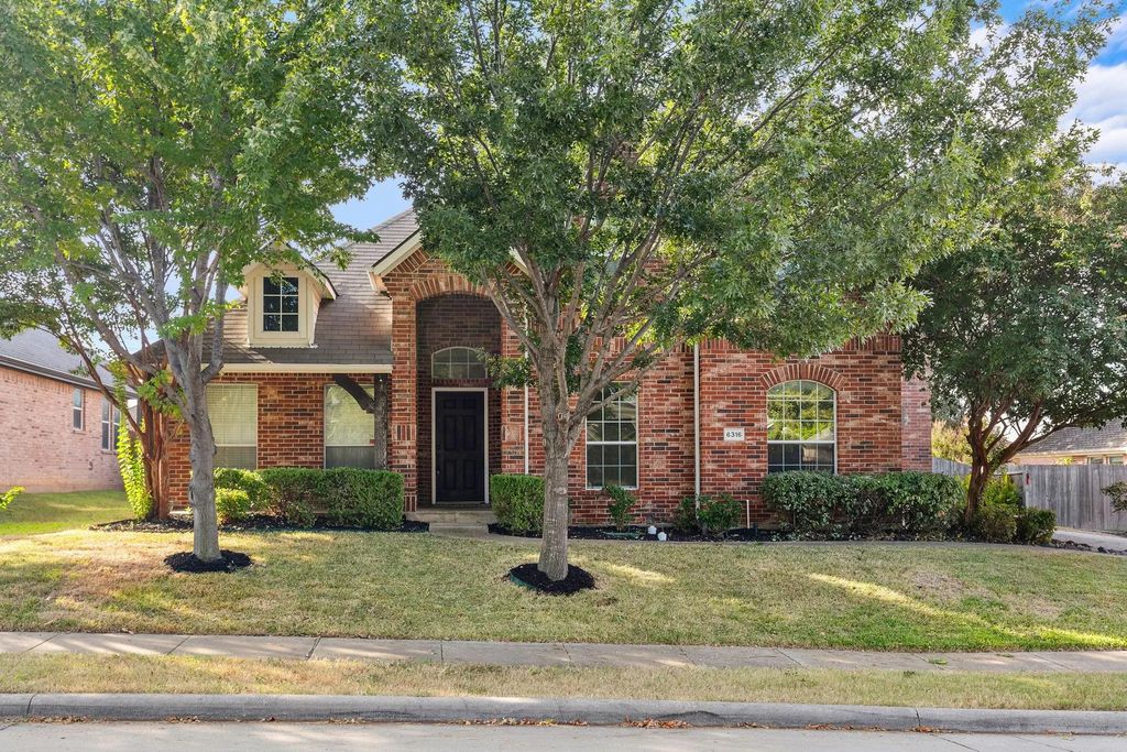 6316 Saint Andrews Drive, North Richland Hills