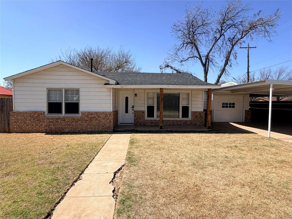 411 N River Street, Seymour