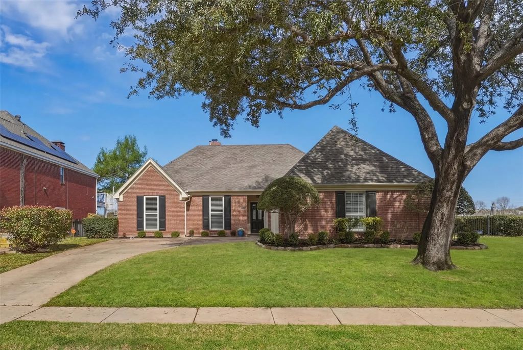 3105 Westwood Drive, Arlington