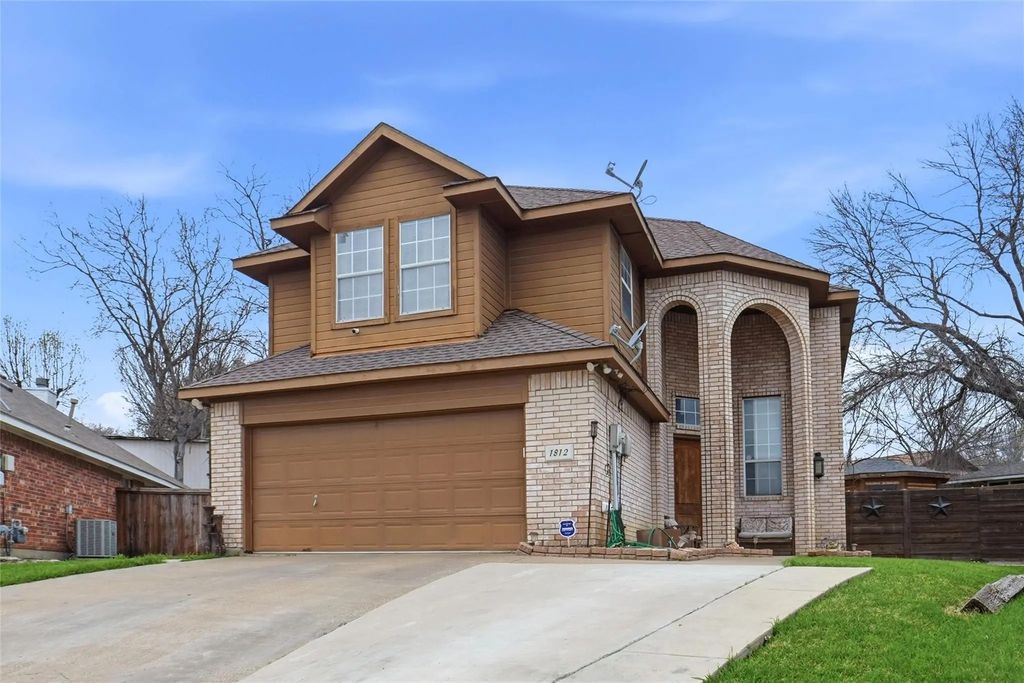 1812 Haley Circle, Carrollton