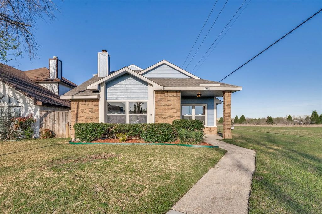 1229 Old Barn Lane, Mesquite