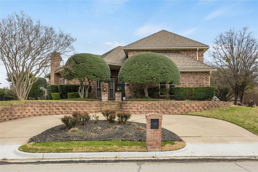 1201 Findlay Drive, Arlington