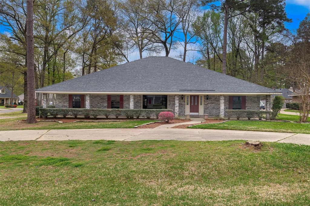 2101 Chase Bend, Shreveport