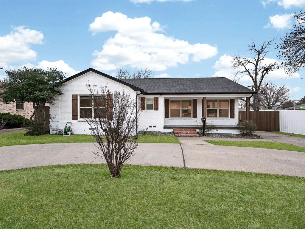 1808 Oates Drive, Dallas