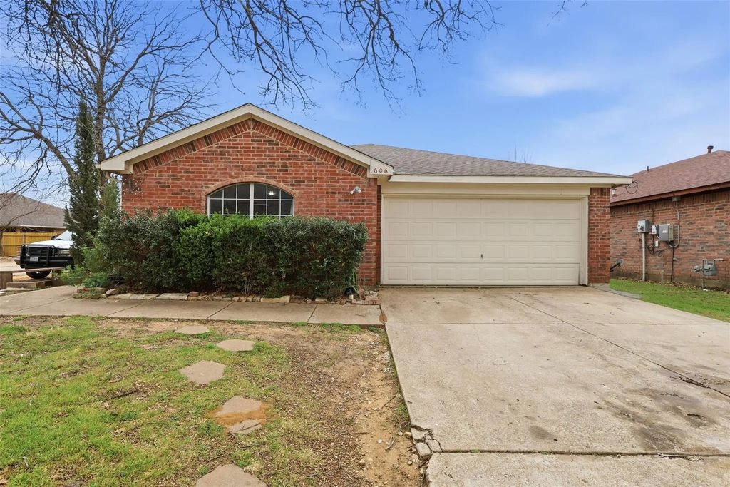 606 W 6th Street, Irving