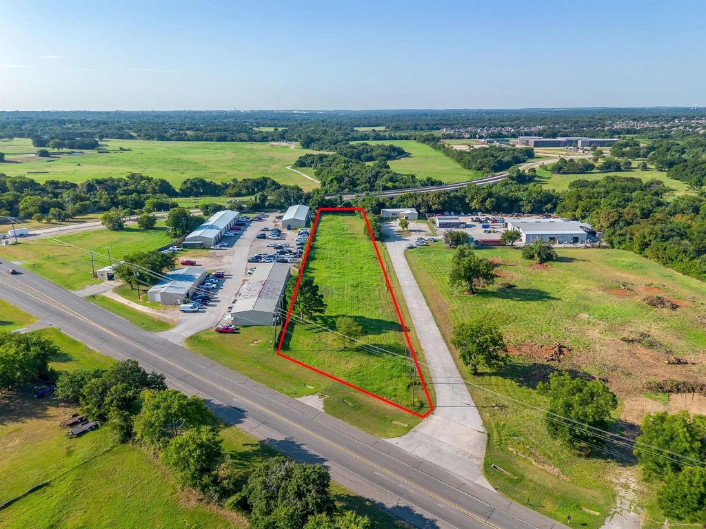 1540 E Renfro Street, Burleson