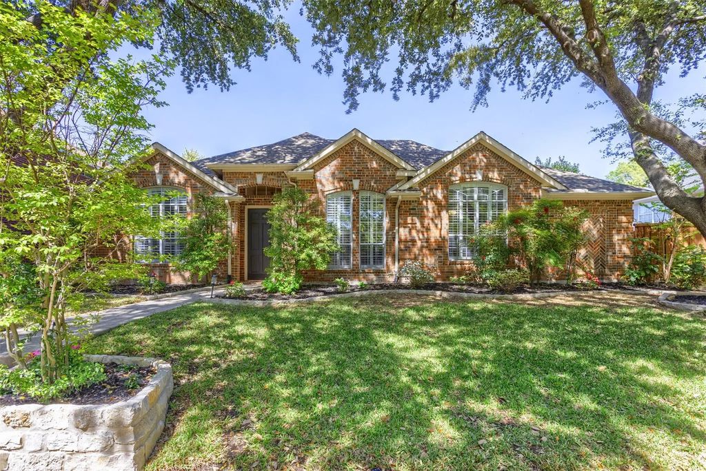 6305 Courtland Drive, Plano