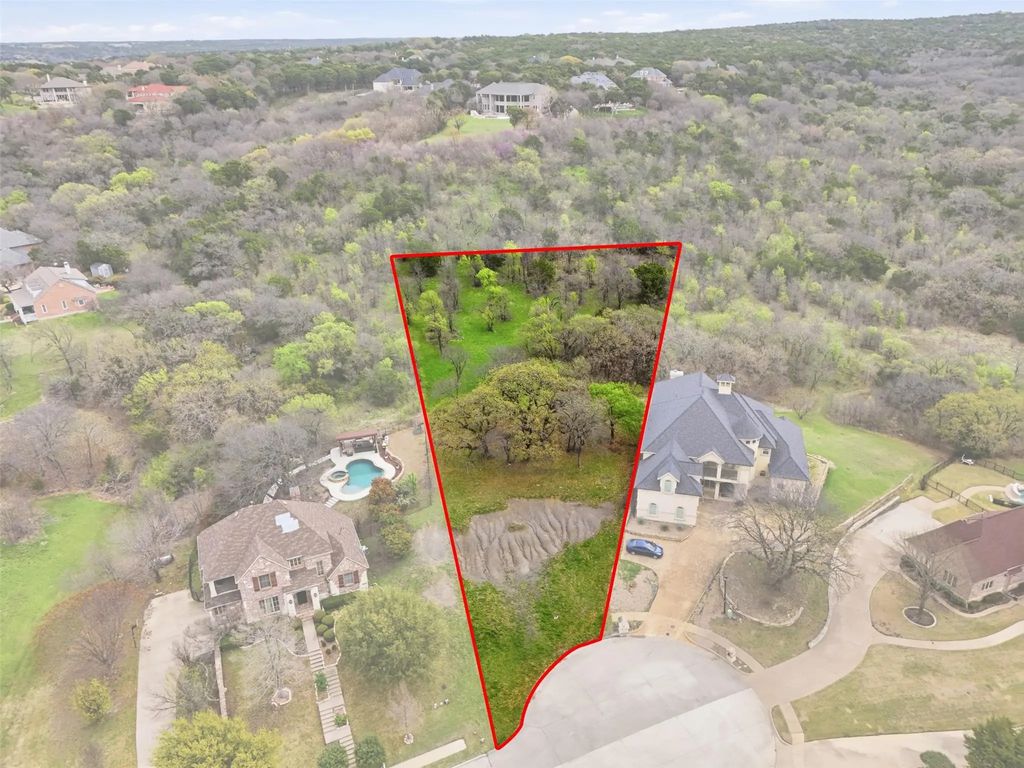 2605 Whispering Oaks Cove, Cedar Hill