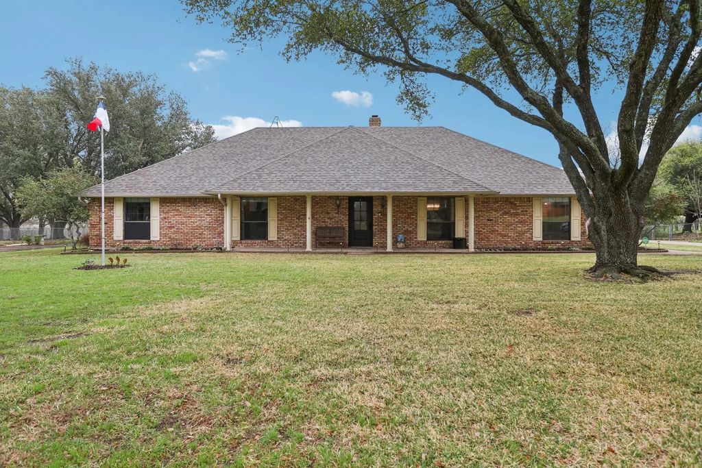 6168 Quail Run, Oak Grove