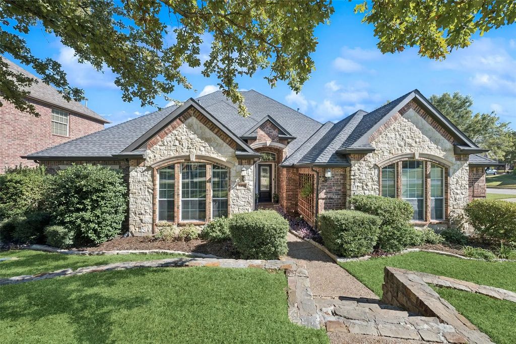 3400 Huddersfield Crest, Highland Village
