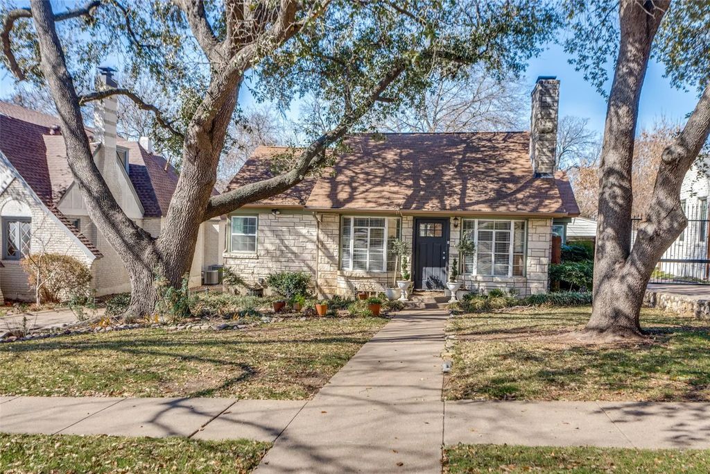 3244 Odessa Avenue, Fort Worth