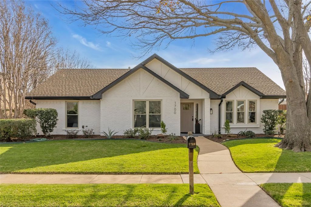 1700 Throwbridge Lane, Plano