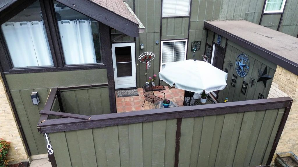 4649 Country Creek Drive 1109, Dallas