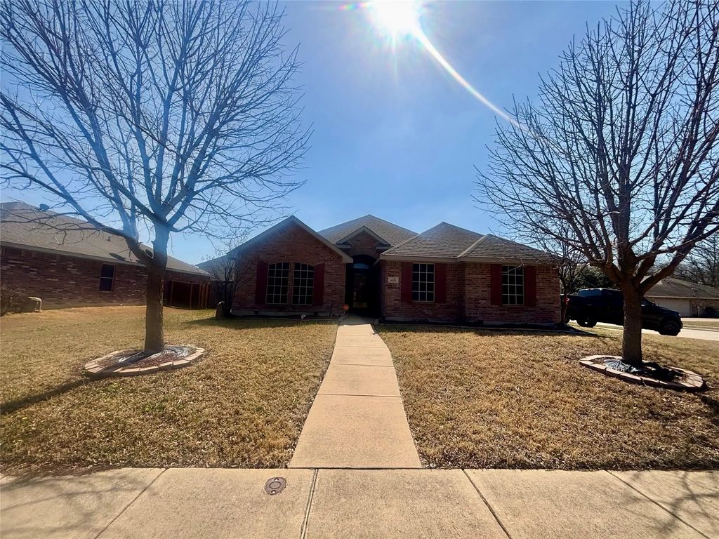 900 Grouse Road, Glenn Heights