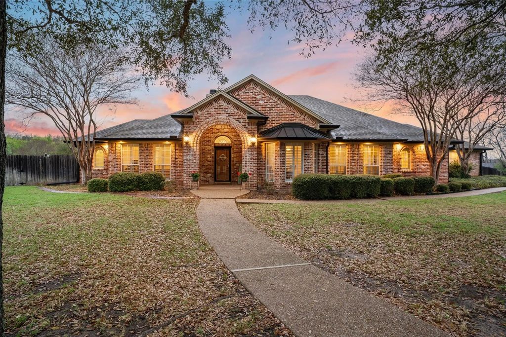 517 Chado Lane, Robinson