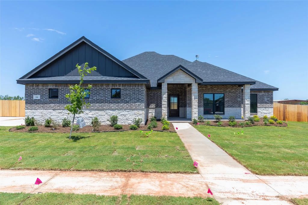 244 Beechcraft Road, Abilene