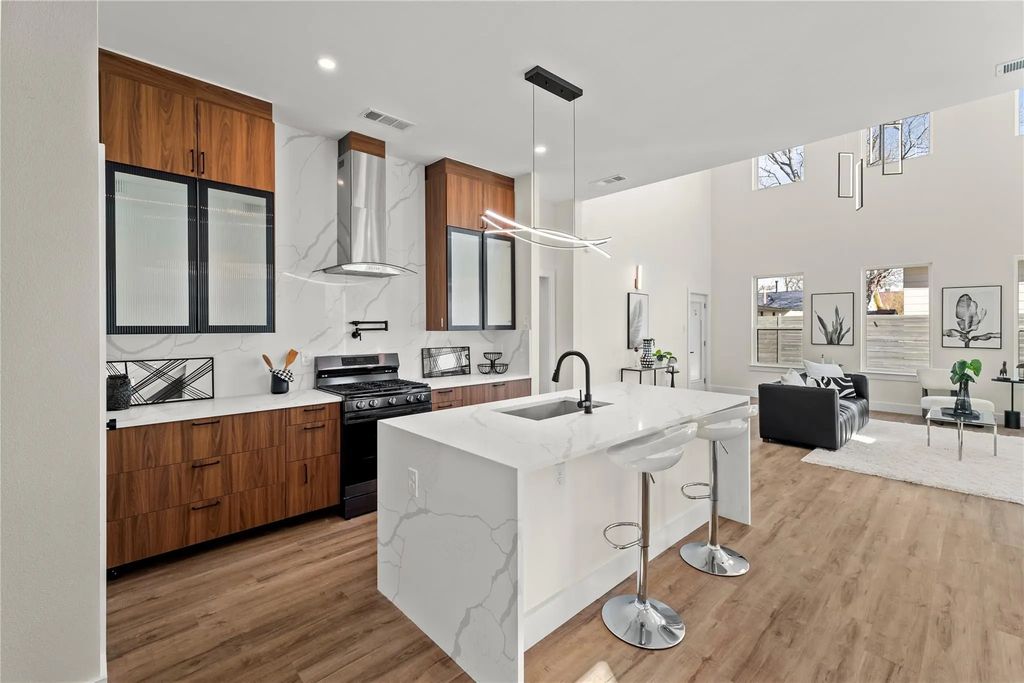 3634 Darien Street, Dallas