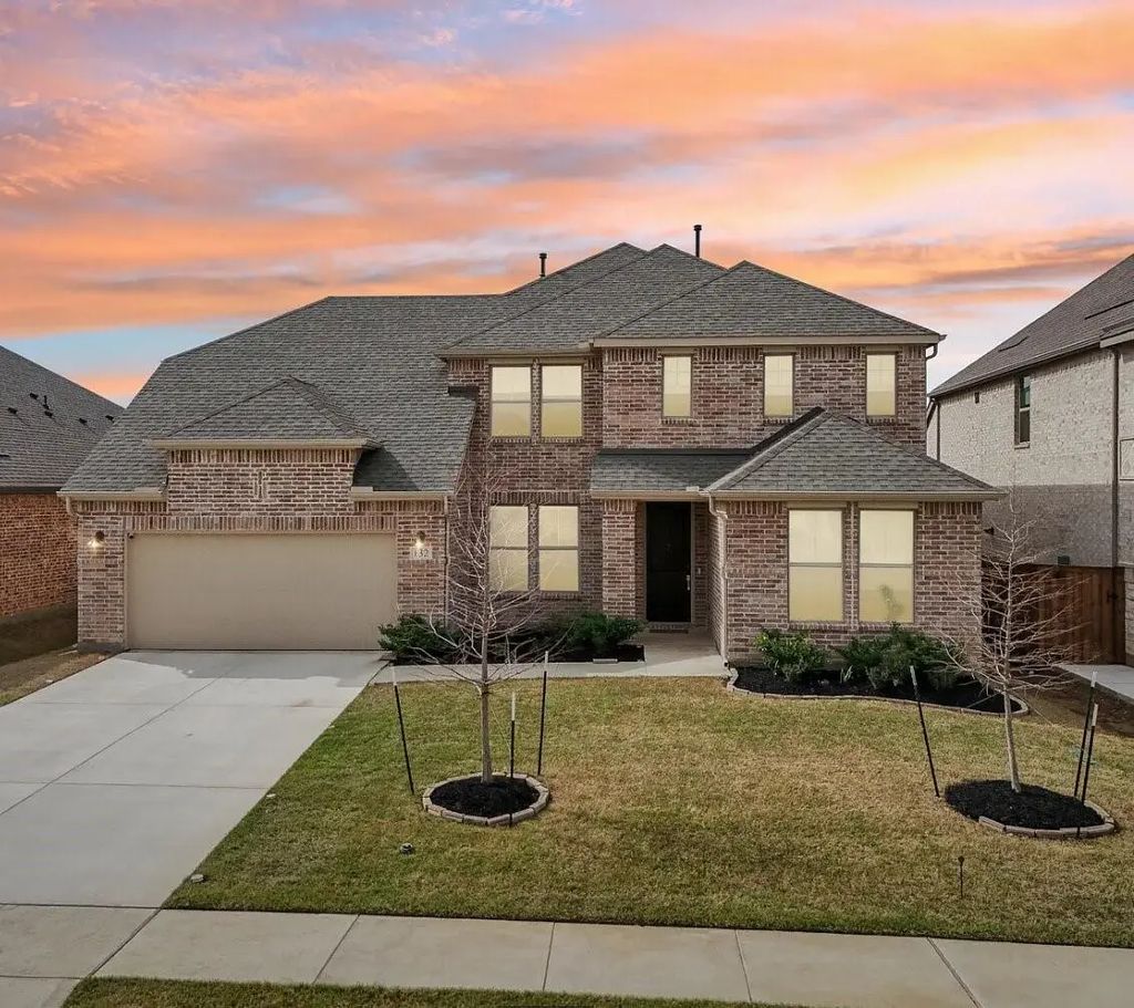 132 Laverna Lane, Hickory Creek