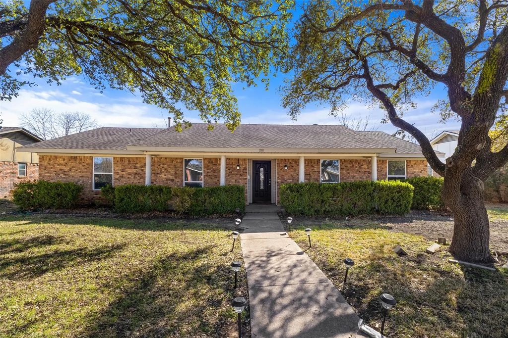 2312 Monticello Drive, Mesquite