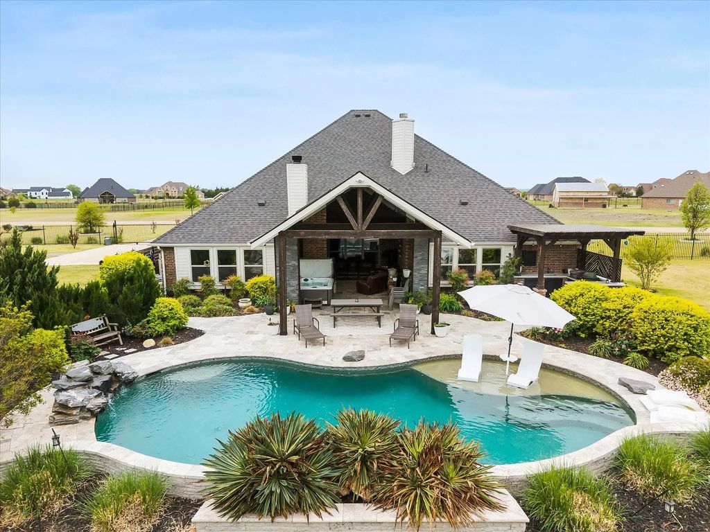 420 Silver Spur Trail, Rockwall