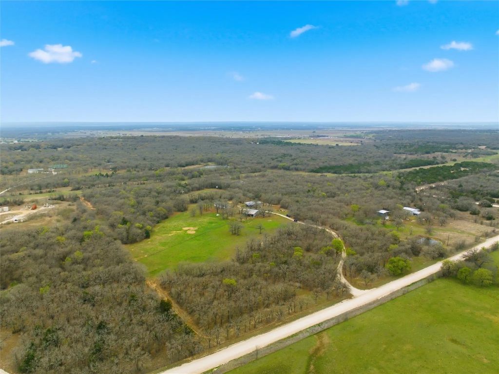 871 Hcr 1212 Road, Blum