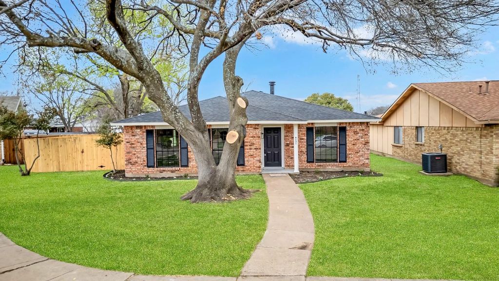9131 High Plain Lane, Dallas