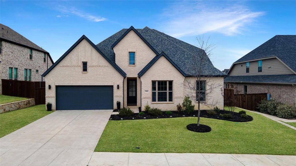 1909 Century Lane, McKinney