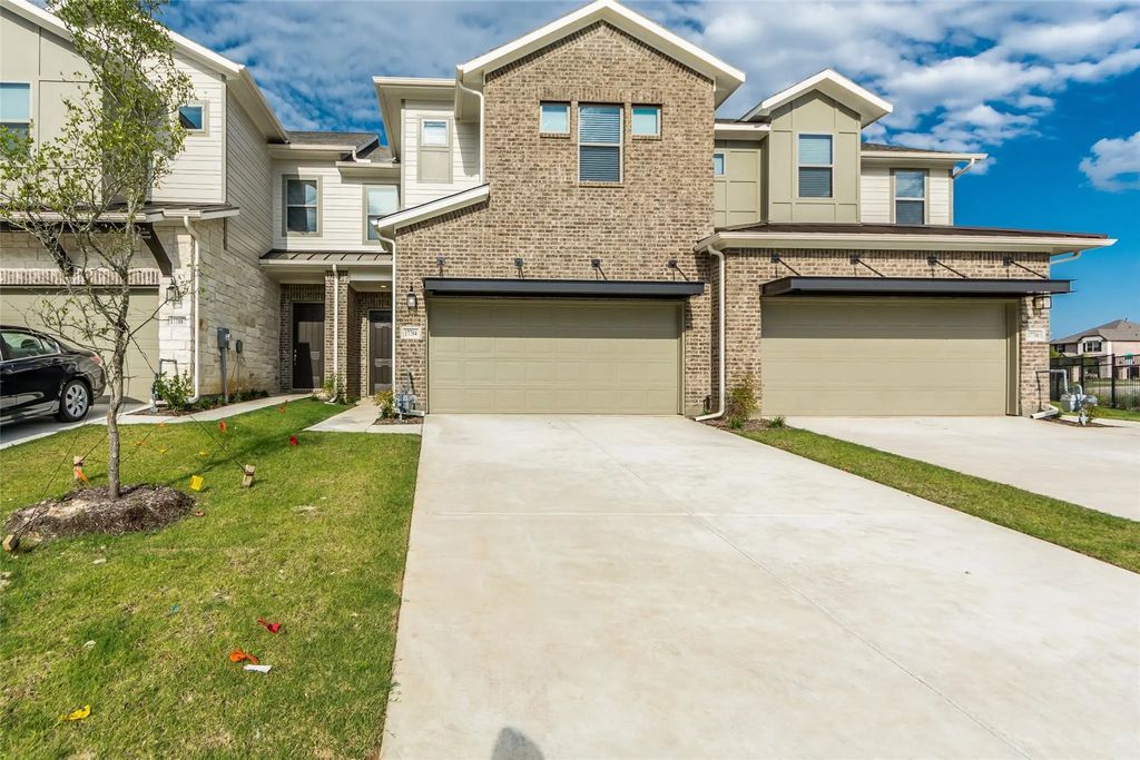 17704 Agave Lane, Dallas