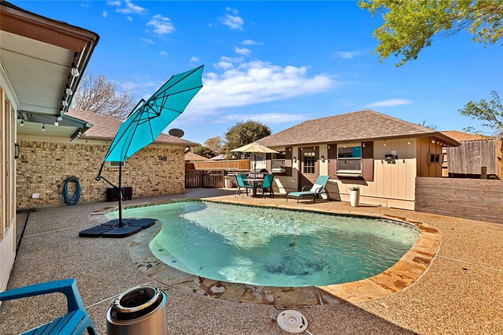 2701 Clearmeadow Court, Bedford
