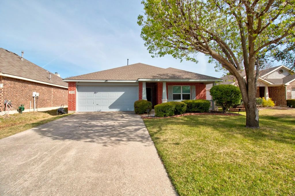 9004 Warren Drive, McKinney