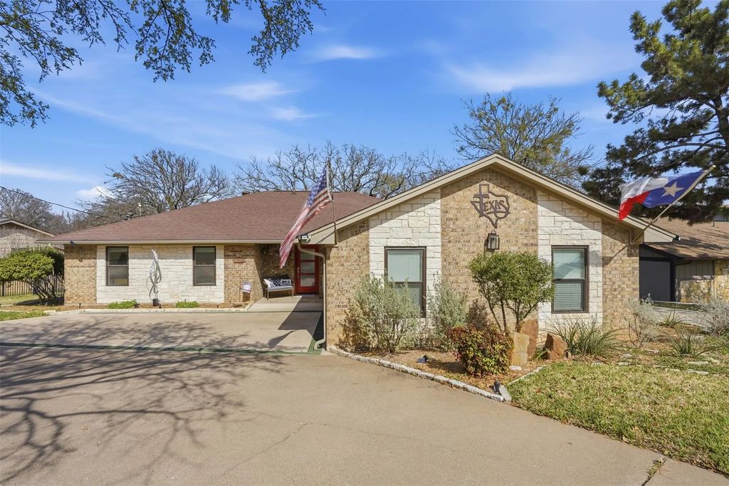 4705 Cimmaron Trail, De Cordova