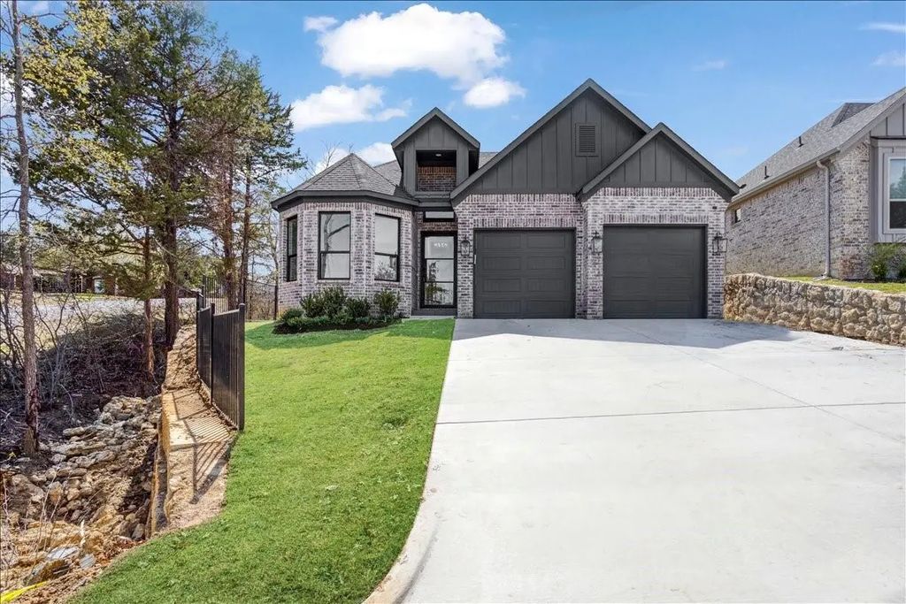 9 Greenway Bend, Pottsboro