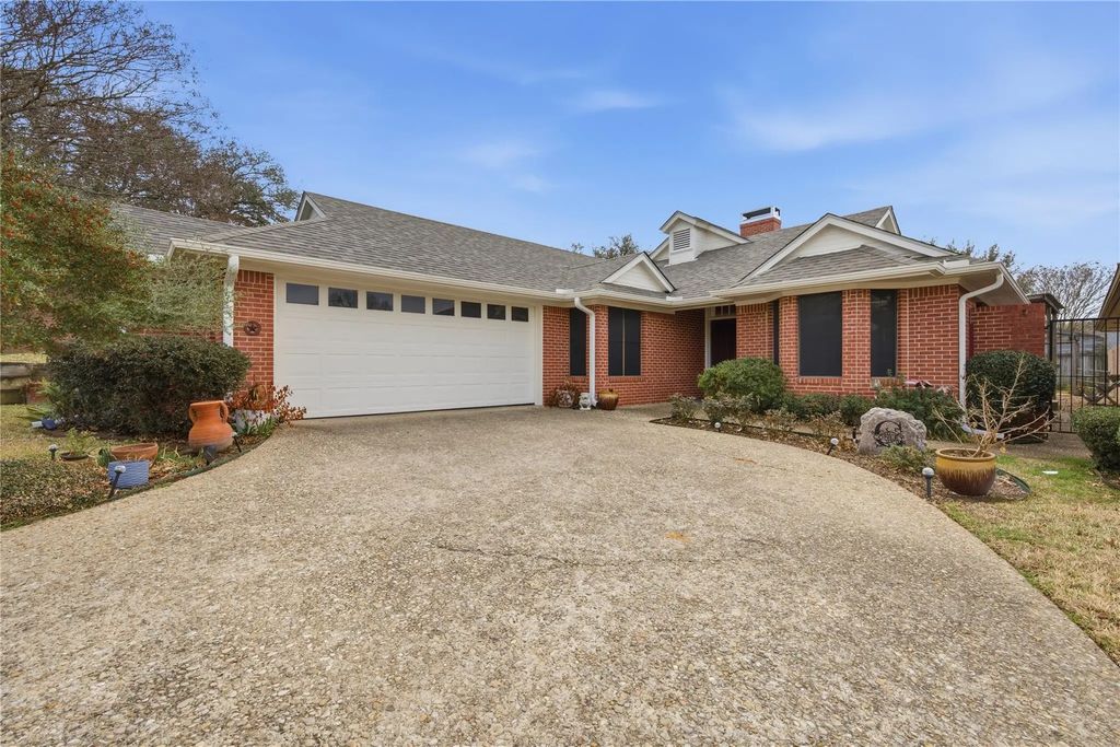 820 Torribrooke Lane, Athens