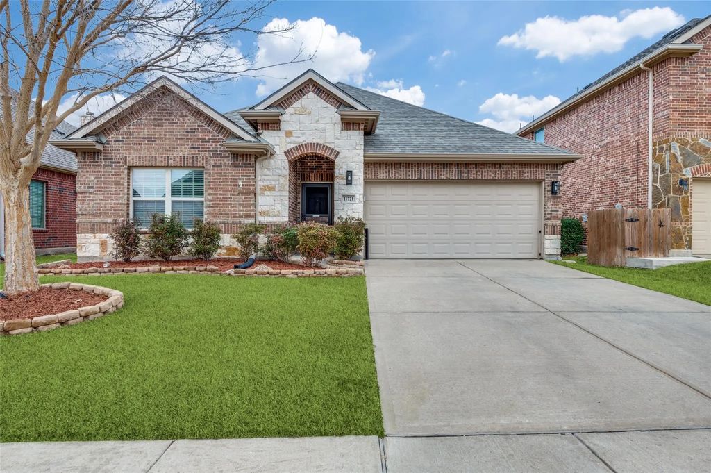 11721 Parade Drive, Frisco